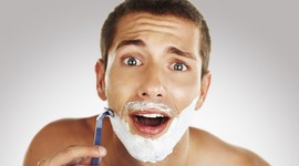 Ученые рекомендуют мужчинам отказаться от бритья