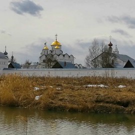 Где ждать аиста: путешествия по святым местам