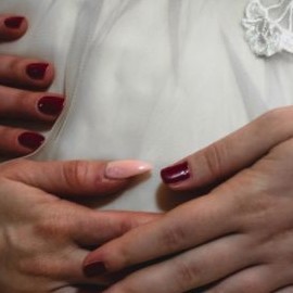 За 8 лет в России стали старше невесты 