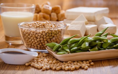 Фитоэстрогены продлевают женскую молодость Фитоэстрогены продлевают женскую молодость